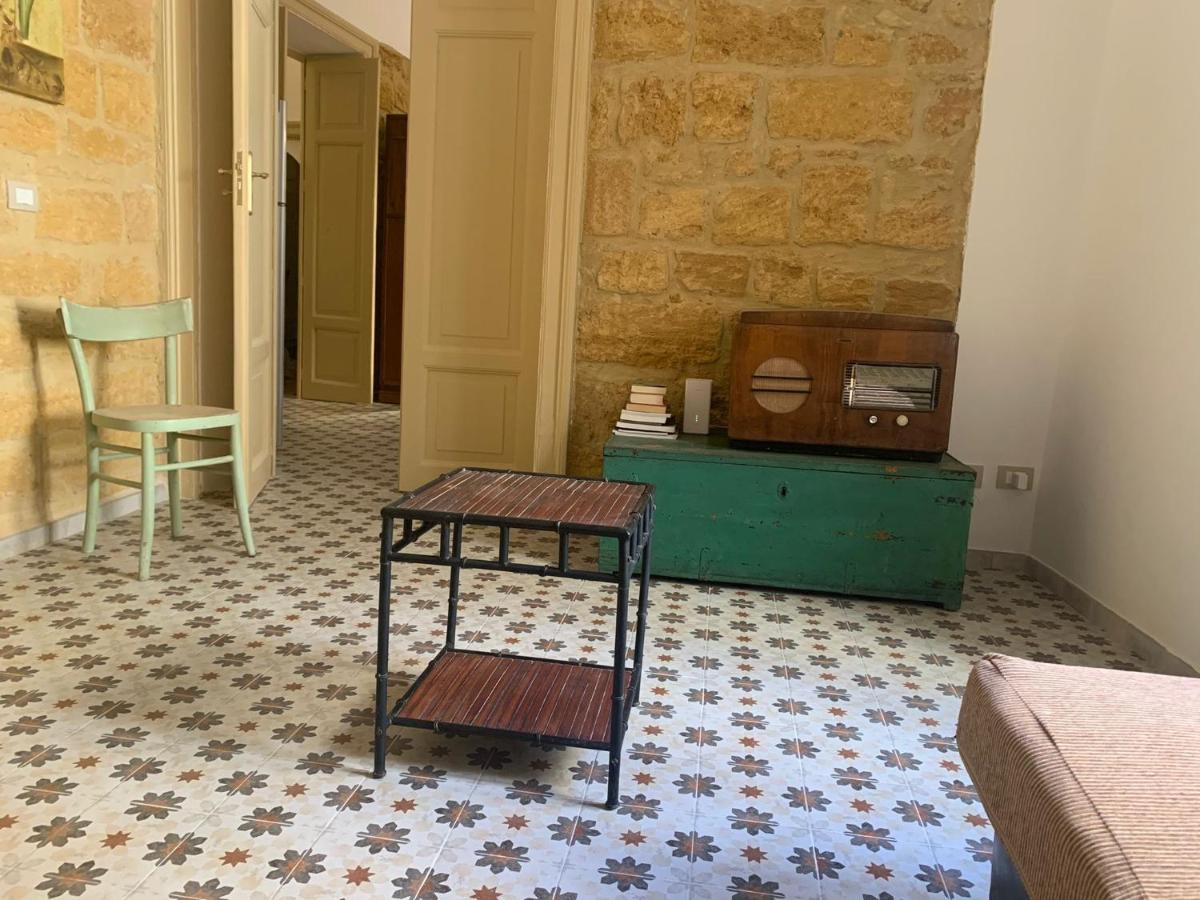 Charme In Centro - Tourist Rental Agrigent Exterior foto
