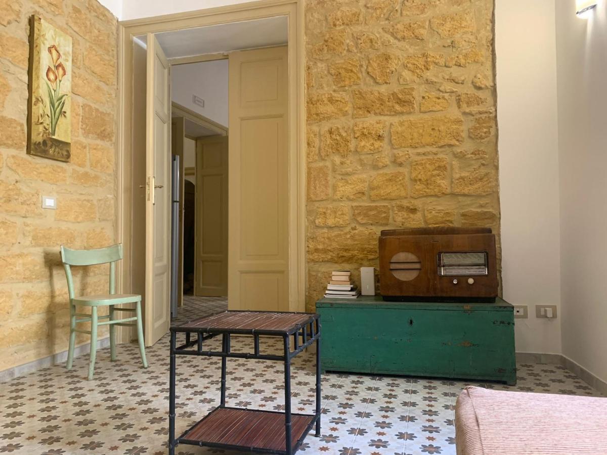 Charme In Centro - Tourist Rental Agrigent Exterior foto