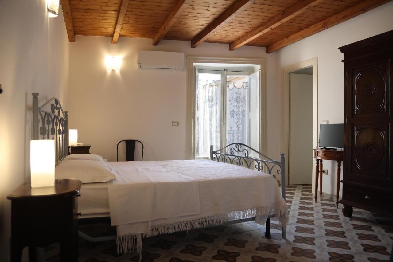 Charme In Centro - Tourist Rental Agrigent Exterior foto