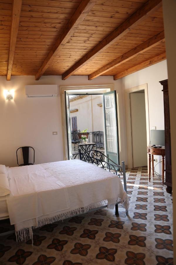 Charme In Centro - Tourist Rental Agrigent Exterior foto