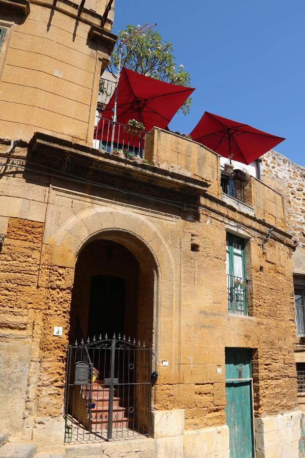 Charme In Centro - Tourist Rental Agrigent Exterior foto