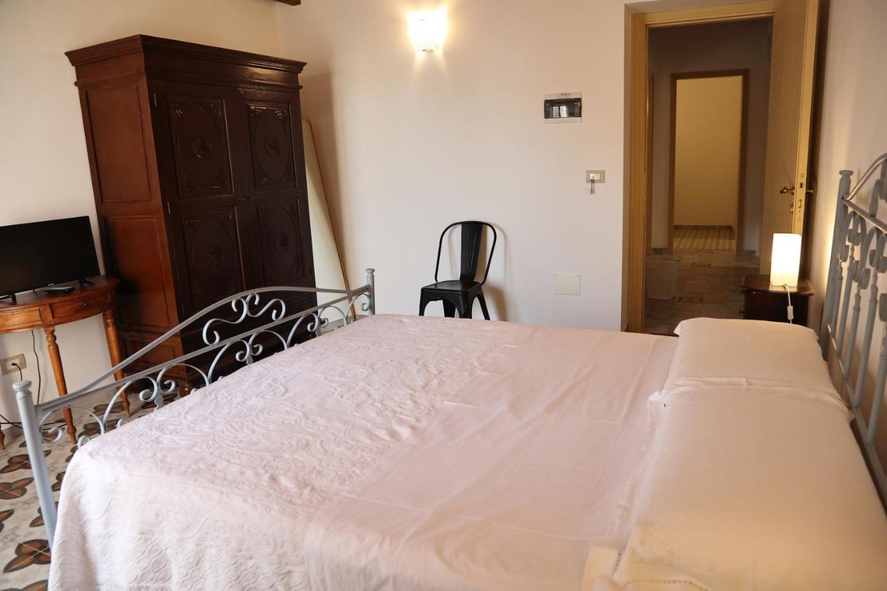 Charme In Centro - Tourist Rental Agrigent Exterior foto